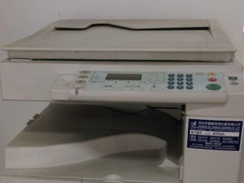 深圳竹子林公司搬迁，办公家私设备优惠甩卖，一站式长途搬家服务